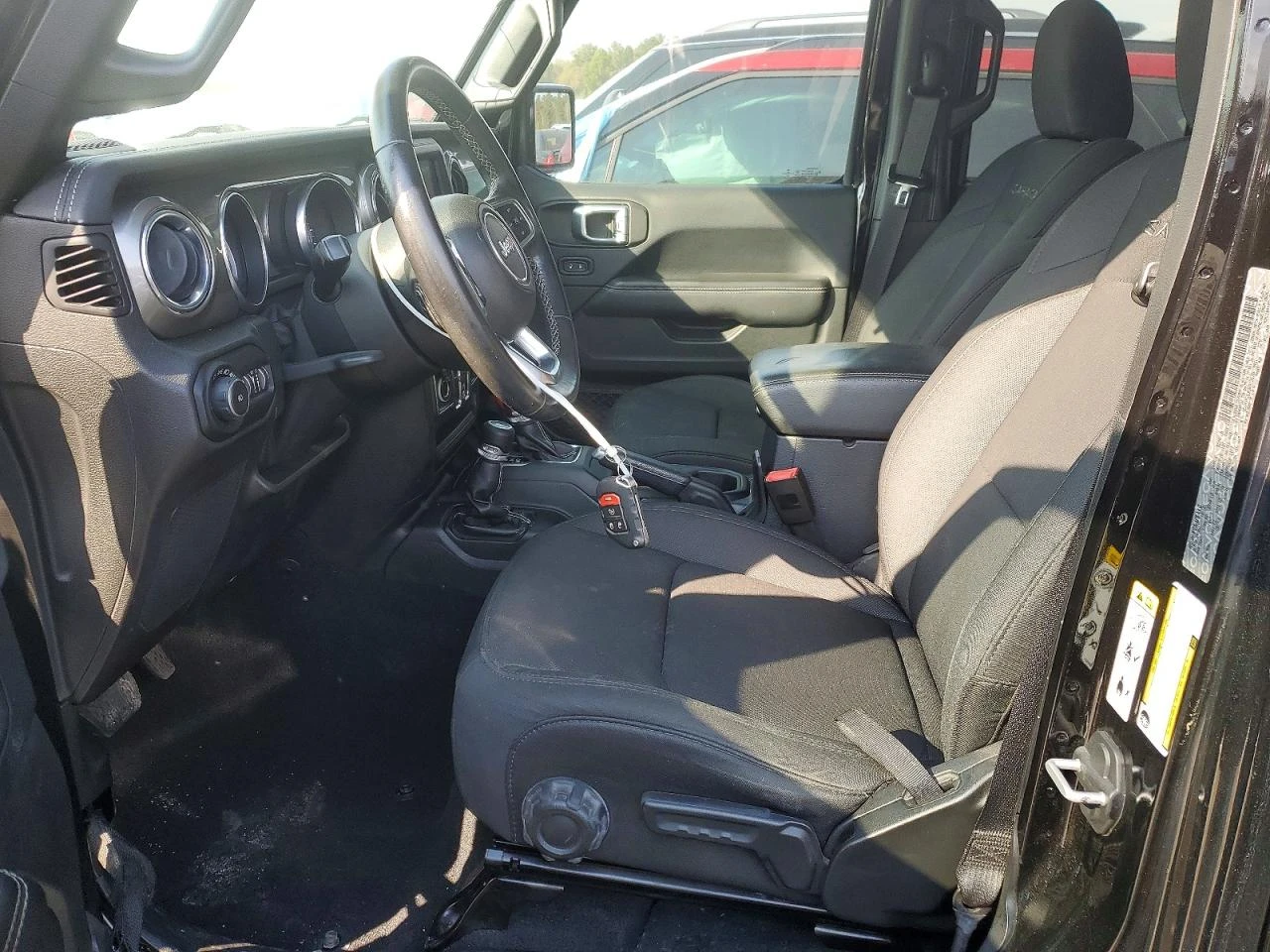 Jeep Wrangler 3.6* UNLIMITED SAHARA* РЕАЛНИ КМ!, снимка 8 - Автомобили и джипове - 54159442