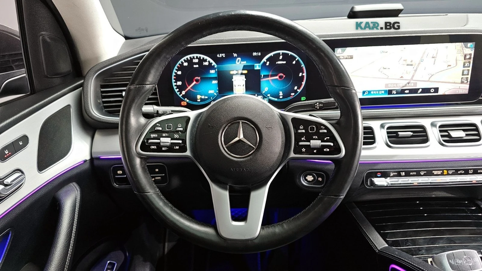 Mercedes-Benz GLE 300 AMG* ПАМЕТ* 360 КАМЕРА* ПАНО* ПОДГРЕВ* , снимка 13 - Автомобили и джипове - 56070762