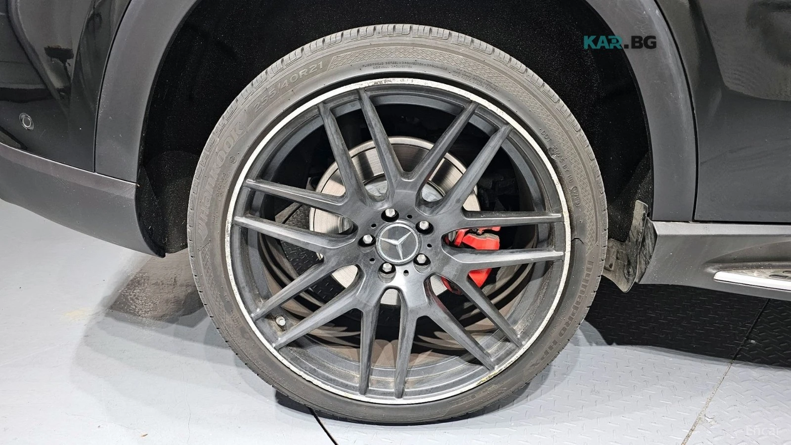 Mercedes-Benz GLE 300 AMG* ПАМЕТ* 360 КАМЕРА* ПАНО* ПОДГРЕВ* , снимка 5 - Автомобили и джипове - 56070762