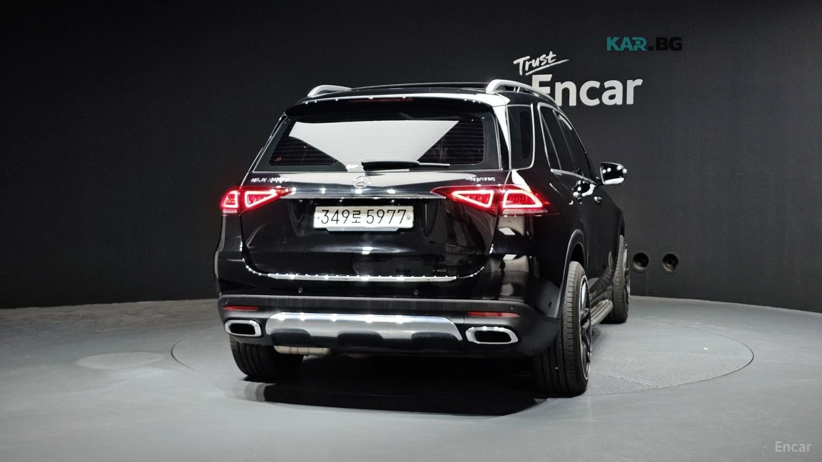 Mercedes-Benz GLE 300 AMG* ПАМЕТ* 360 КАМЕРА* ПАНО* ПОДГРЕВ* , снимка 4 - Автомобили и джипове - 56070762
