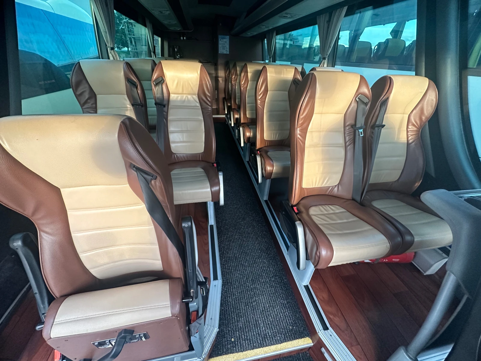 Mercedes-Benz Vario Unvi 818, VIP, снимка 10 - Бусове и автобуси - 51012556