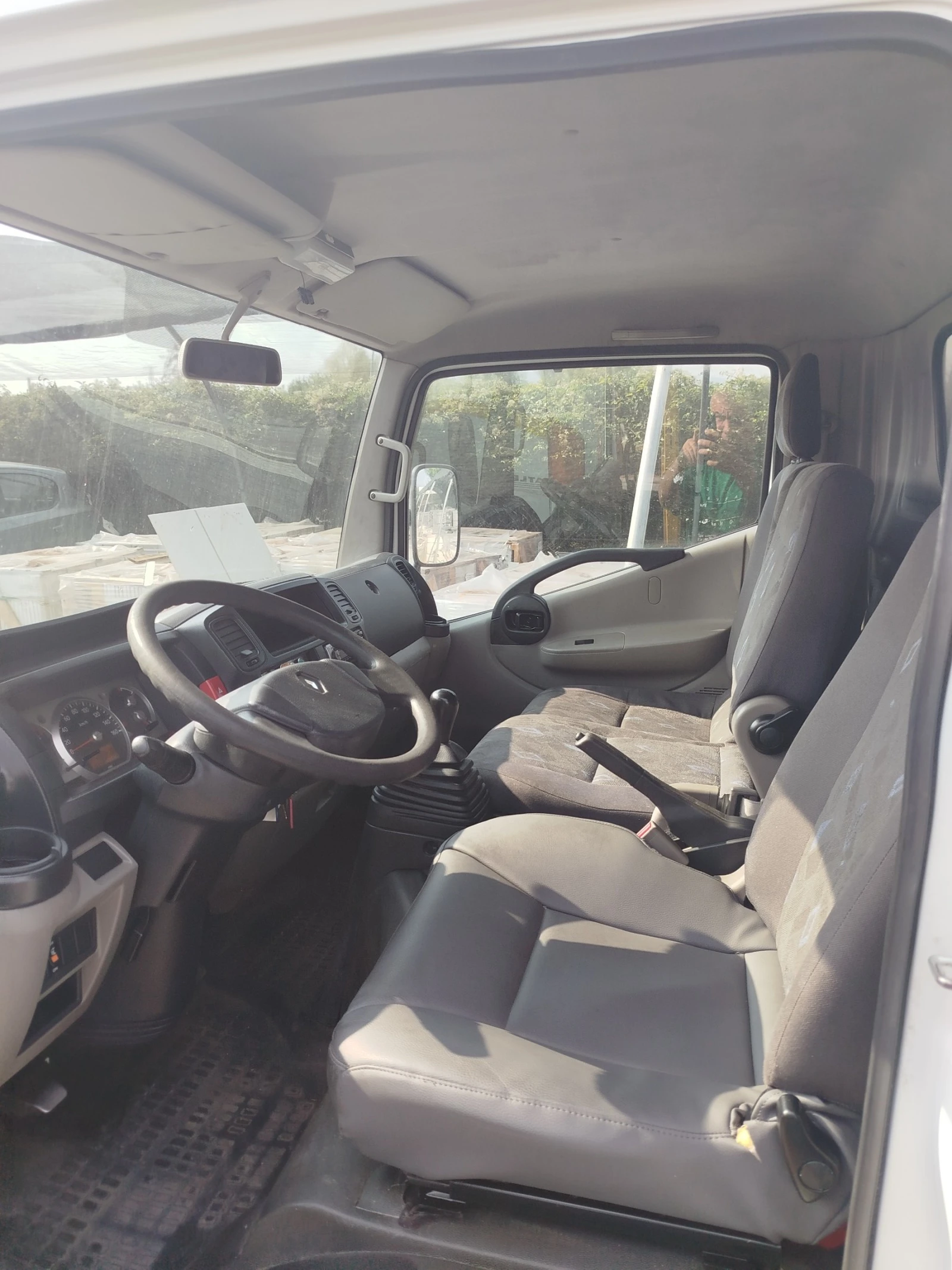 Renault Maxity   | Mobile.bg   12