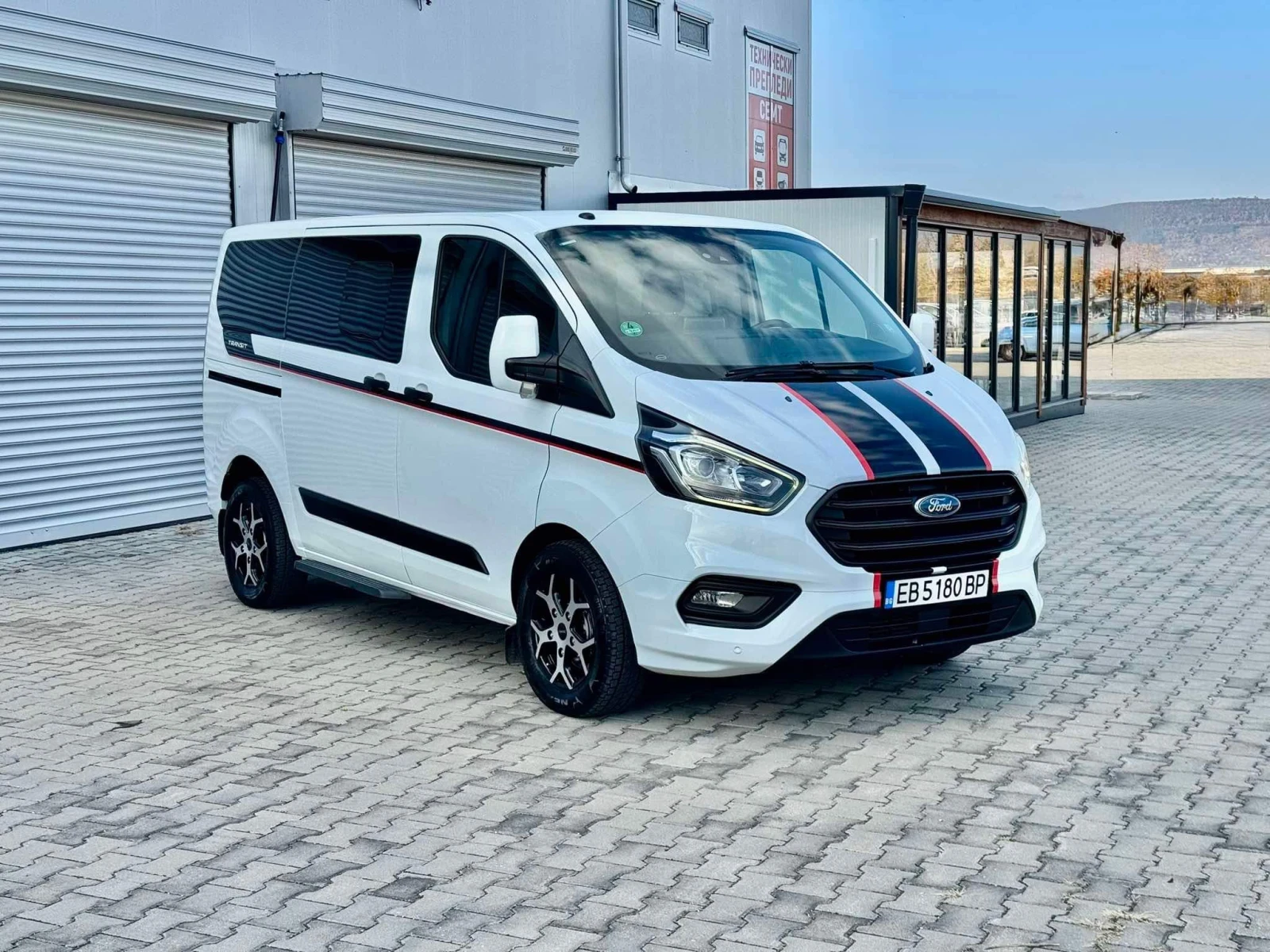 Ford Transit УНИКАТ!!! Custom 2.0 ТDCI 8+ 1 Пътнически - изображение 3