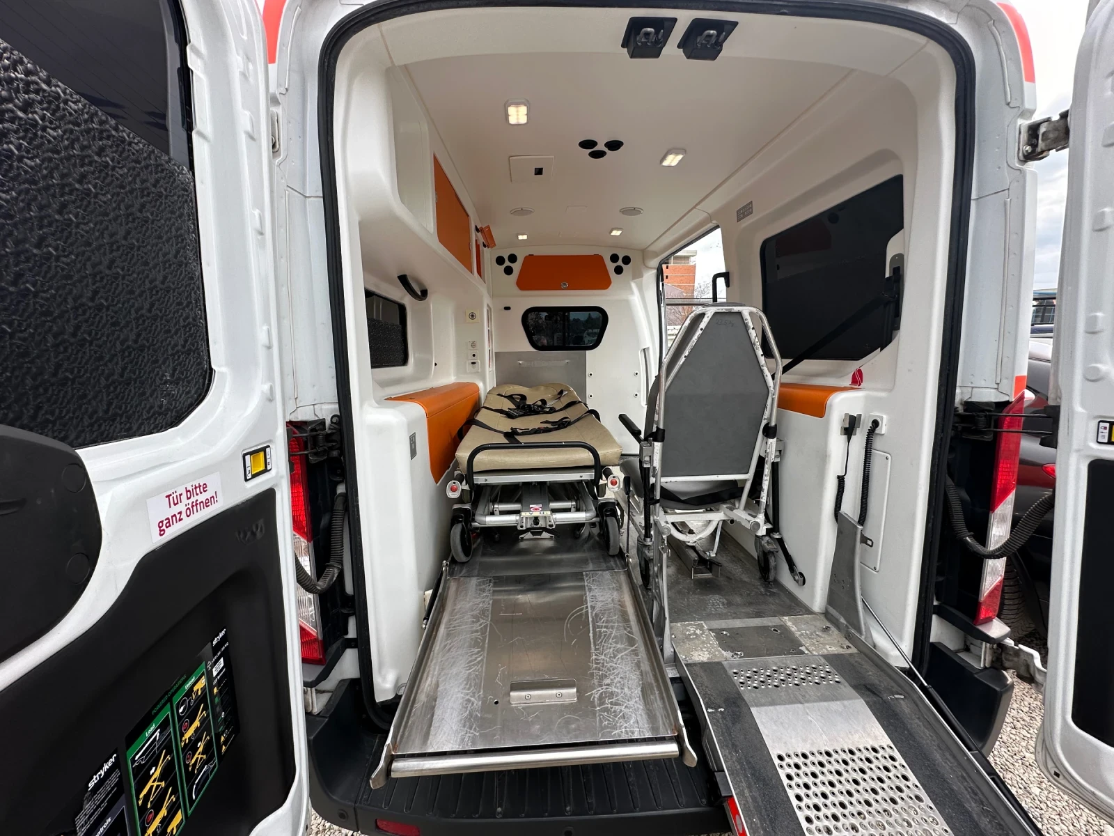 Ford Transit Линейка, снимка 17 - Бусове и автобуси - 53430665