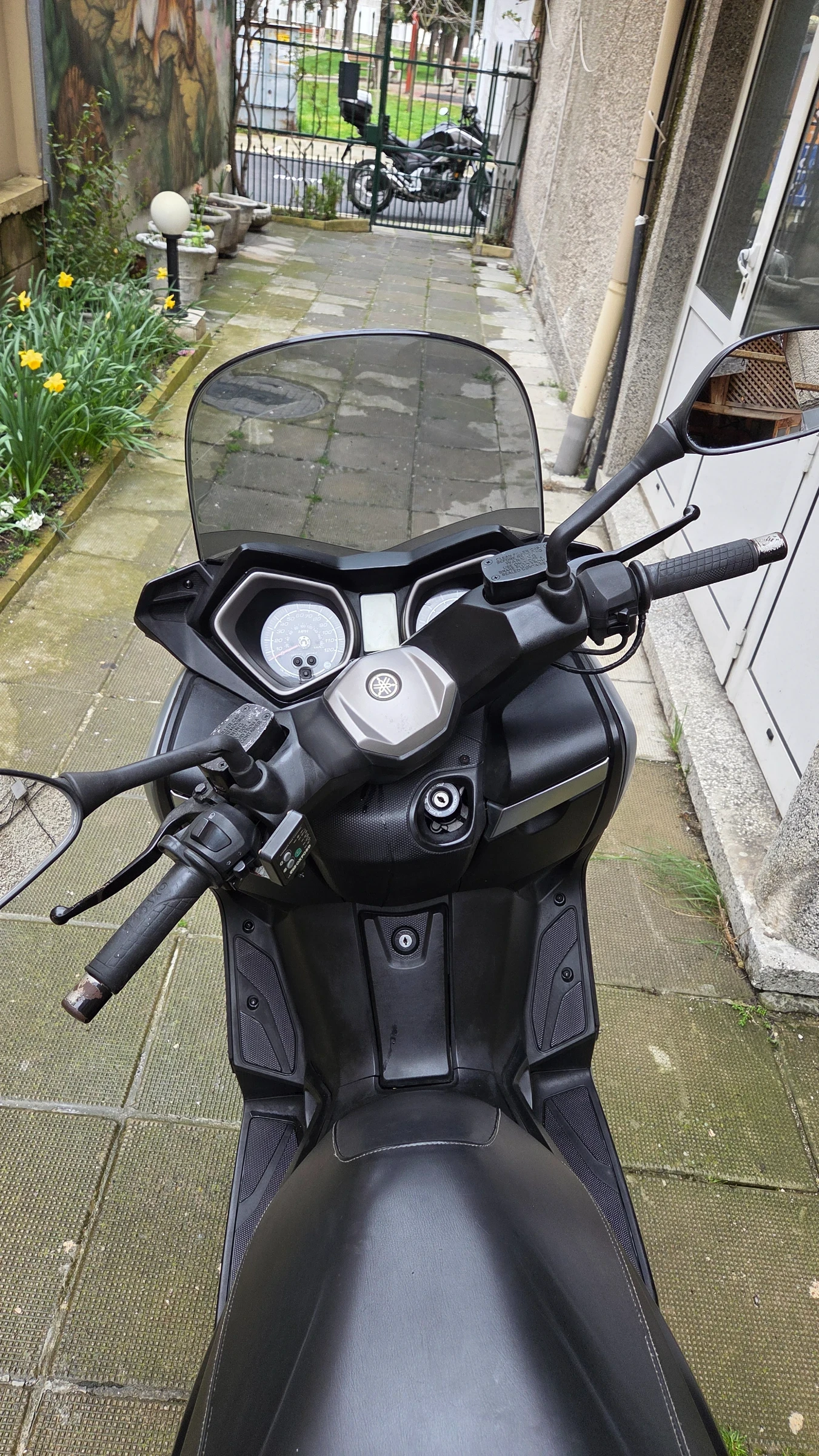 Yamaha X-max 2016 400i ABS, снимка 6 - Мотоциклети и мототехника - 54031144