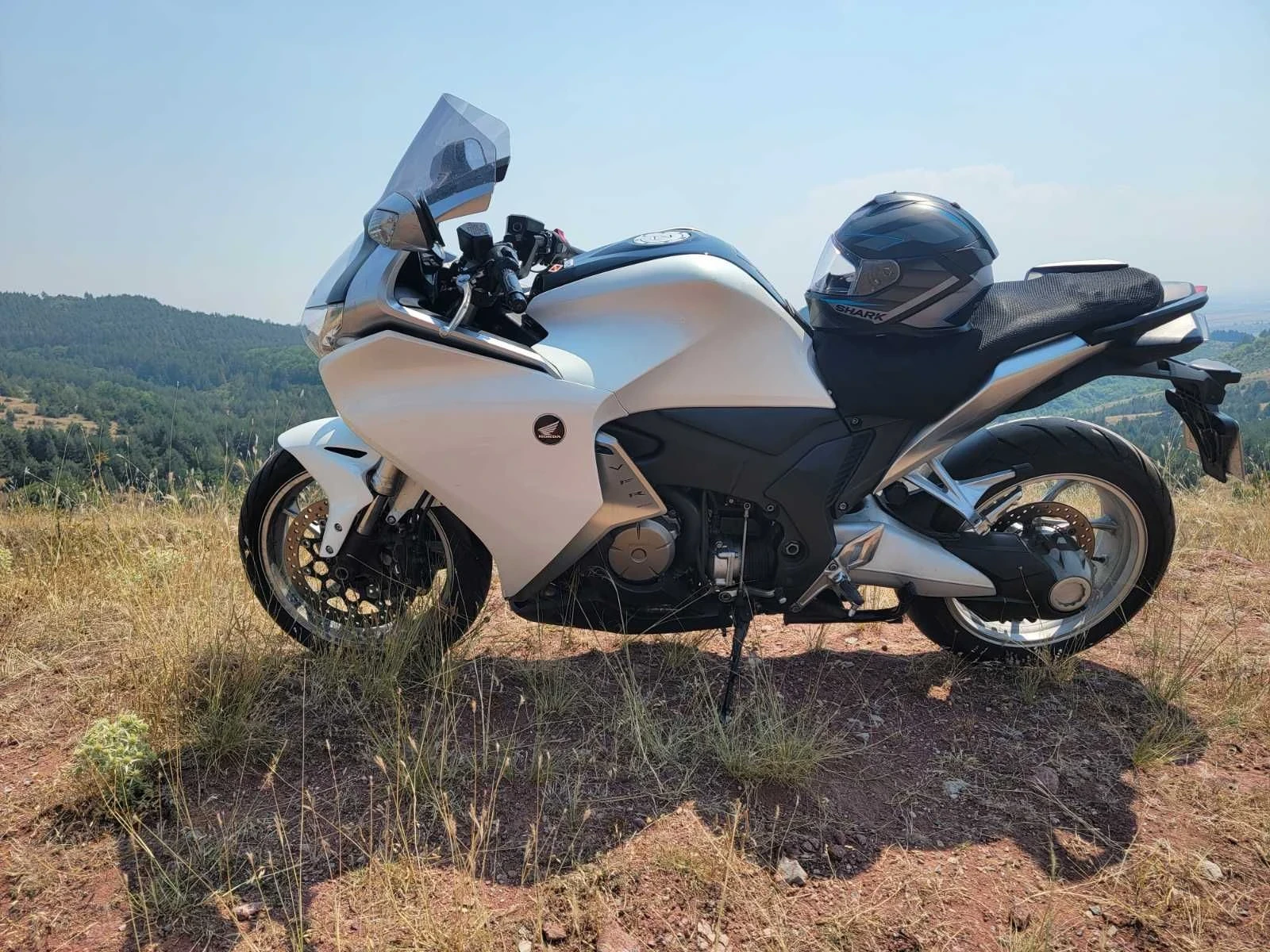 Honda Vfr 1200F, снимка 2 - Мотоциклети и мототехника - 55705679