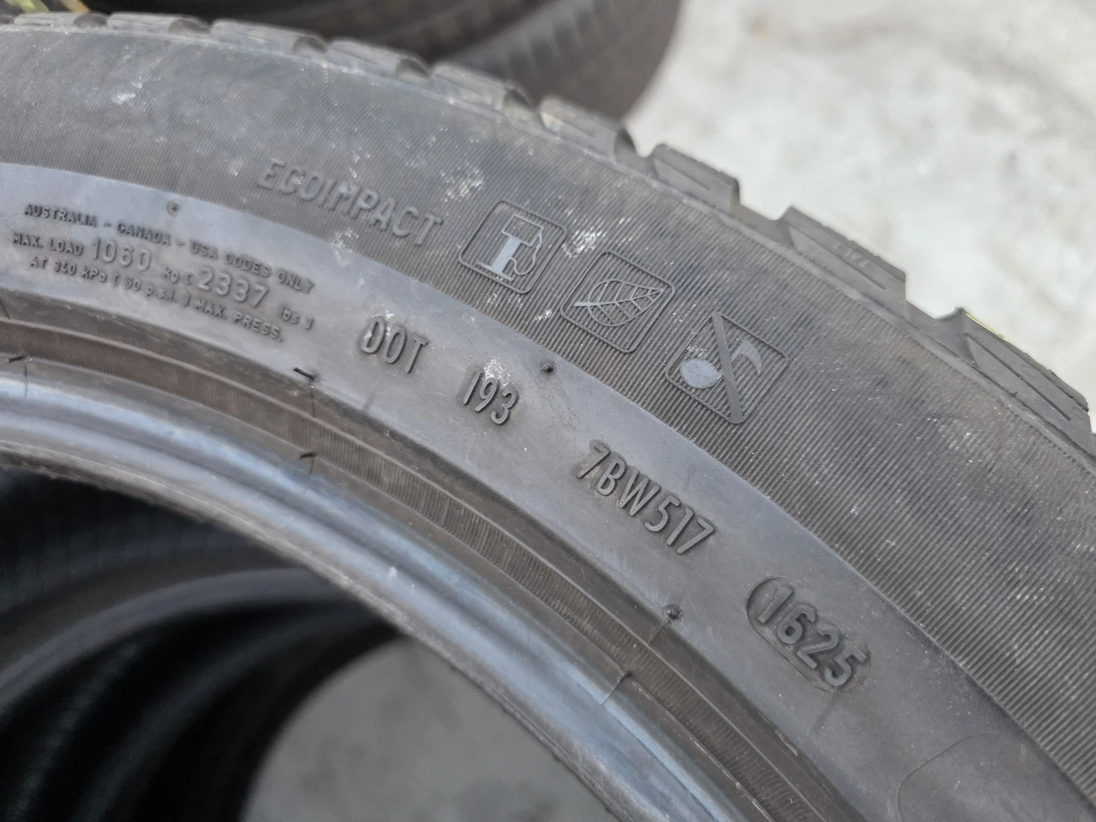 Гуми Зимни 275/45R20, снимка 5 - Гуми и джанти - 56663165