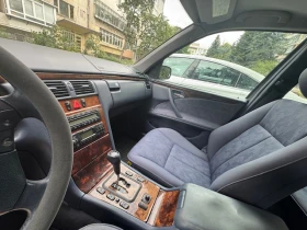 Mercedes-Benz E 200, снимка 6