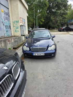 Mercedes-Benz C 220, снимка 3