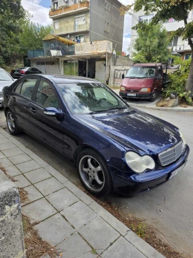 Mercedes-Benz C 220, снимка 2