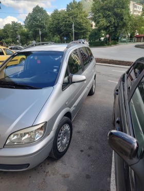 Opel Zafira 2.0, снимка 3 - Автомобили и джипове - 45715098