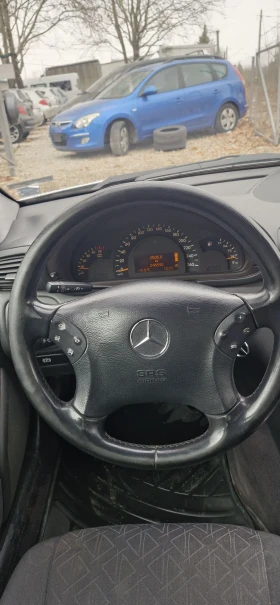 Mercedes-Benz C 220  150к.с. Автоматик, Автопилот, Климатроник, снимка 13