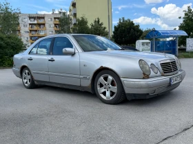 Mercedes-Benz E 200 avangarde. ГАЗ - 1000 € / 1955.83 лв. - 36985764 3
