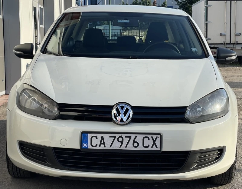 VW Golf, снимка 8 - Автомобили и джипове - 46069394