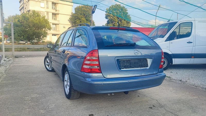 Mercedes-Benz C 220 CDI 06.2007г., снимка 9 - Автомобили и джипове - 47134089