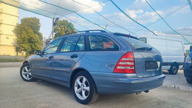 Mercedes-Benz C 220 CDI 06.2007г., снимка 8 - Автомобили и джипове - 47134089