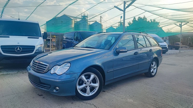 Mercedes-Benz C 220 CDI 06.2007г., снимка 2 - Автомобили и джипове - 47134089