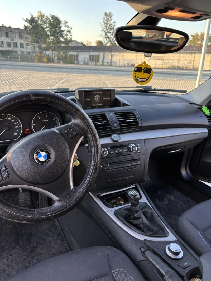 BMW 118, снимка 9 - Автомобили и джипове - 47389011