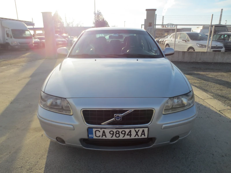 Volvo S60 2.4 D-5, снимка 2 - Автомобили и джипове - 48572928