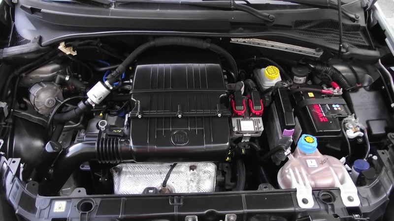 Fiat Punto 1.4.i.82.k.с.Газ бензин.5.100 км., снимка 9 - Автомобили и джипове - 52537577