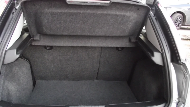 Fiat Punto 1.4.i.82.k.с.Газ бензин.5.100 км., снимка 17 - Автомобили и джипове - 52537577