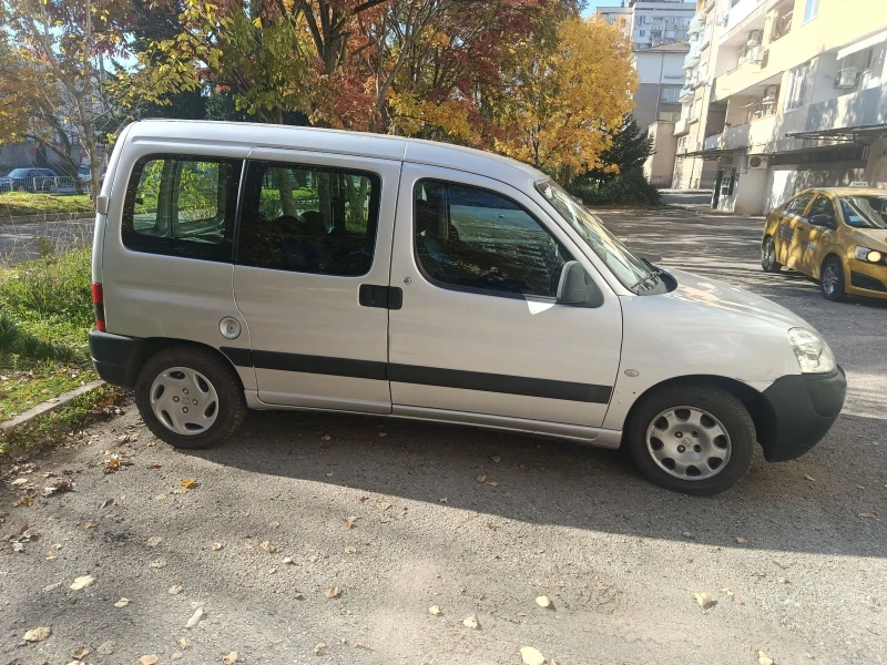Peugeot Partner, снимка 2 - Автомобили и джипове - 52930376