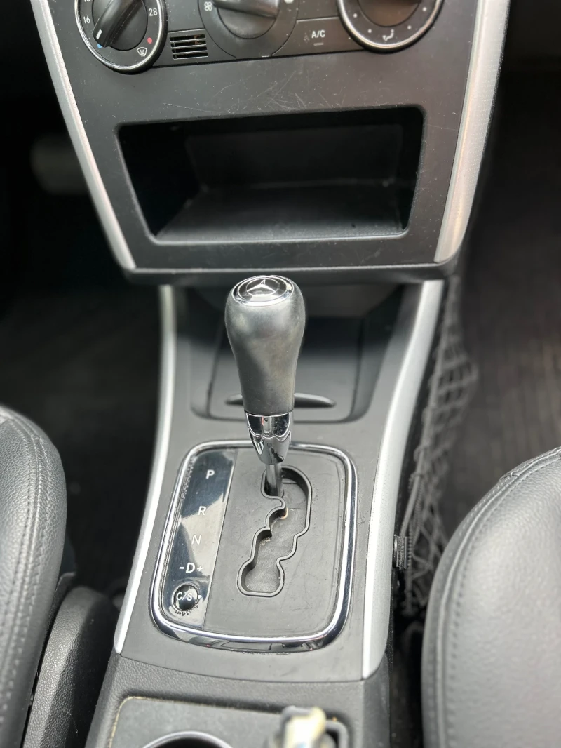 Mercedes-Benz A 170, снимка 13 - Автомобили и джипове - 53154498