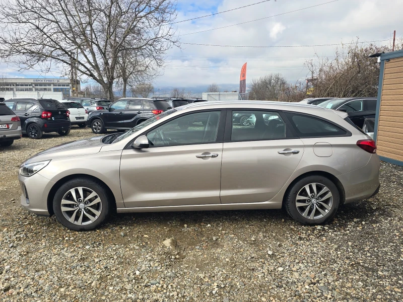 Hyundai I30 1.6 crdi /136cc, снимка 4 - Автомобили и джипове - 53391358