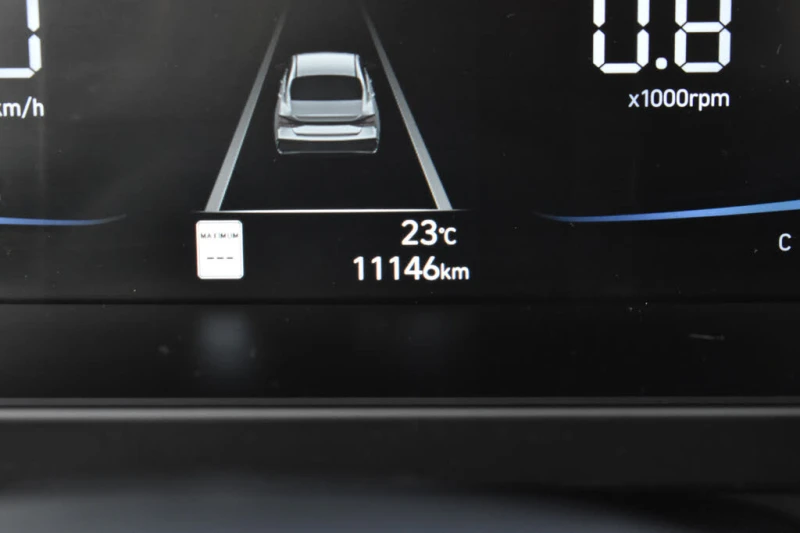 Hyundai Elantra Hyundai Elantra Preferre* АвтоКредит* (ЦЕНА ДО БГ), снимка 11 - Автомобили и джипове - 53435856