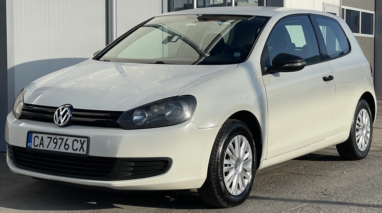 VW Golf - [1] 