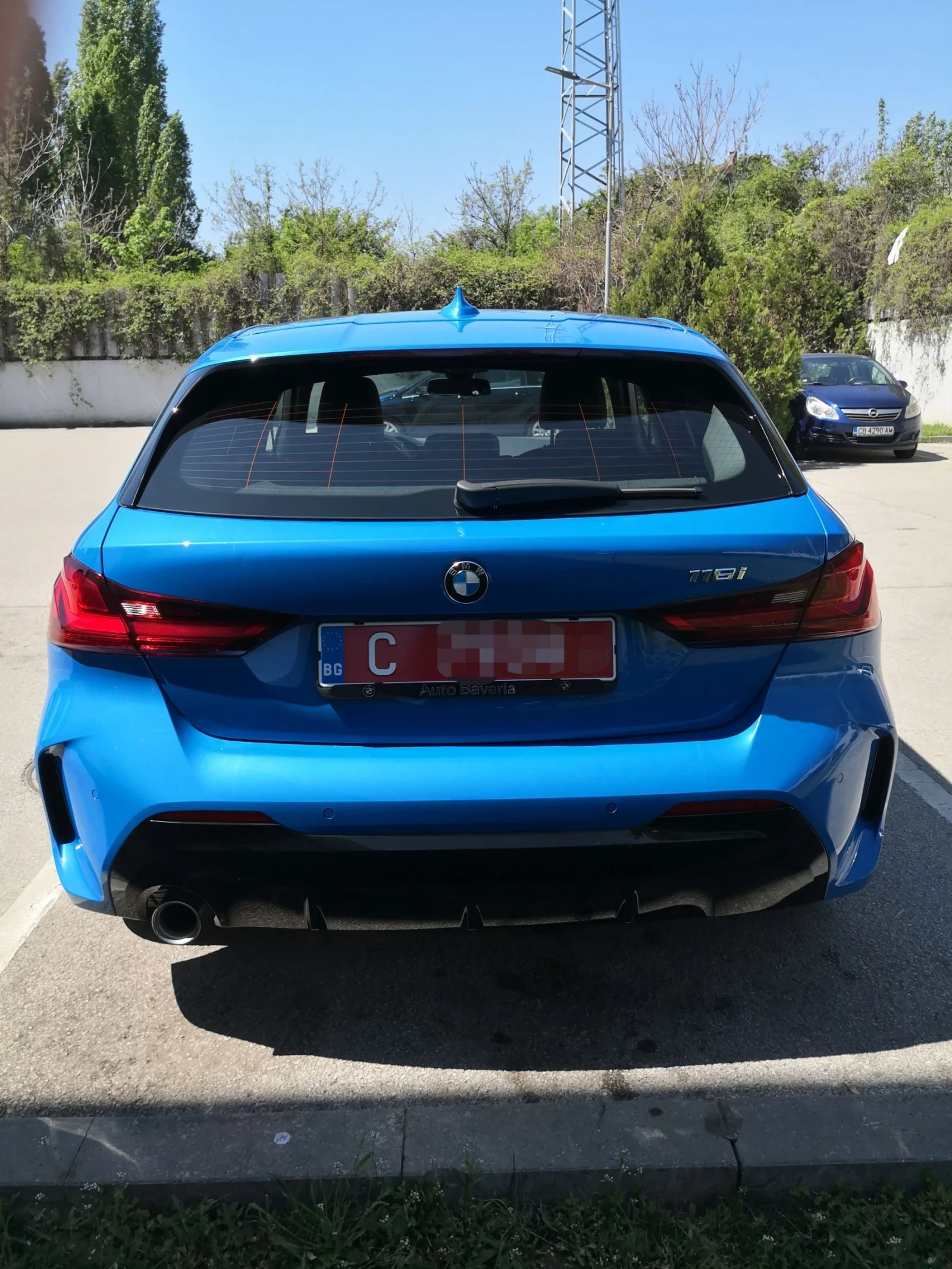 BMW 118  - изображение 6