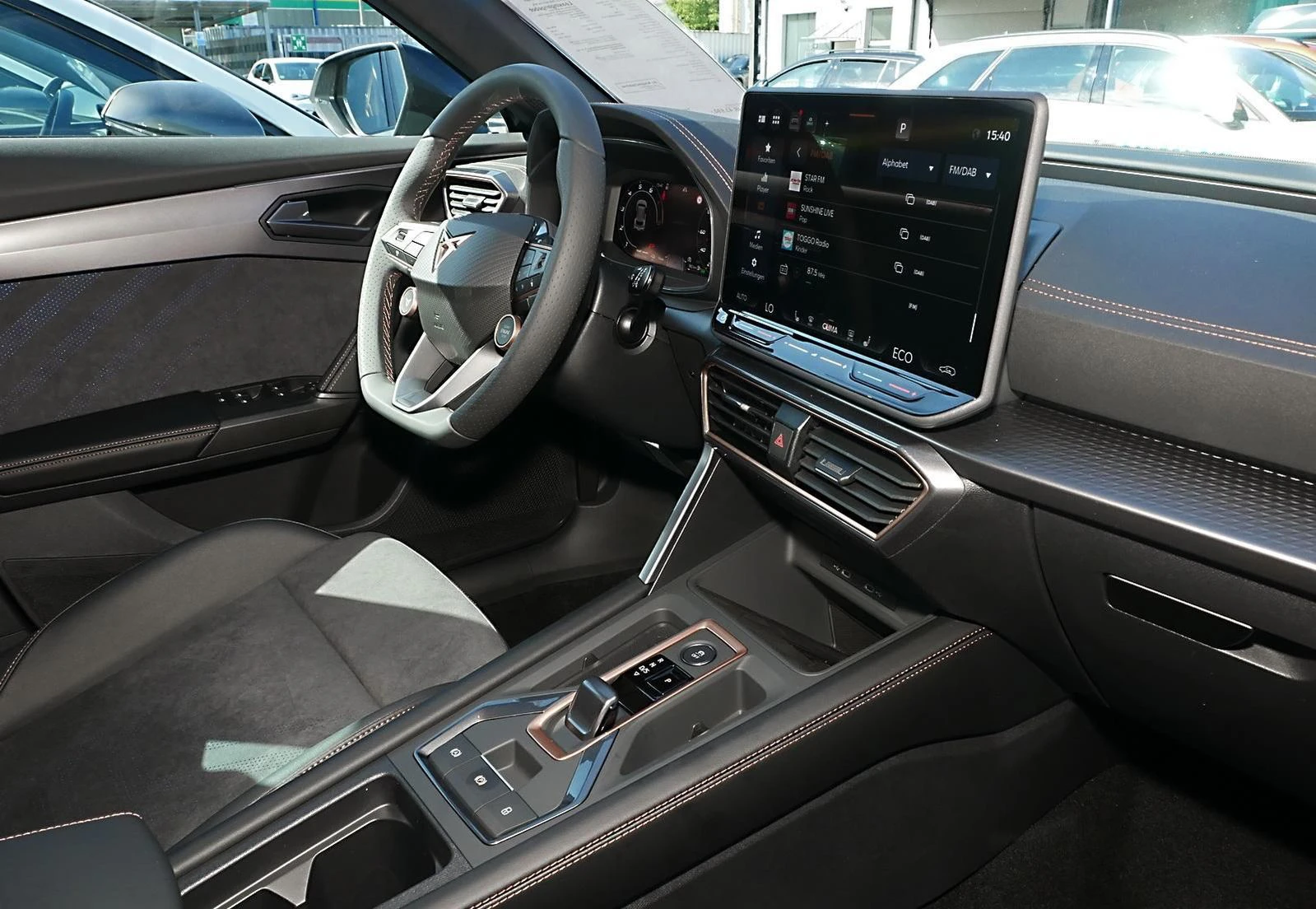 Cupra Formentor 1.5/E-HYBRID/272HP/AMBI/NAVI/VCONTROL/KLESS/184f - изображение 4
