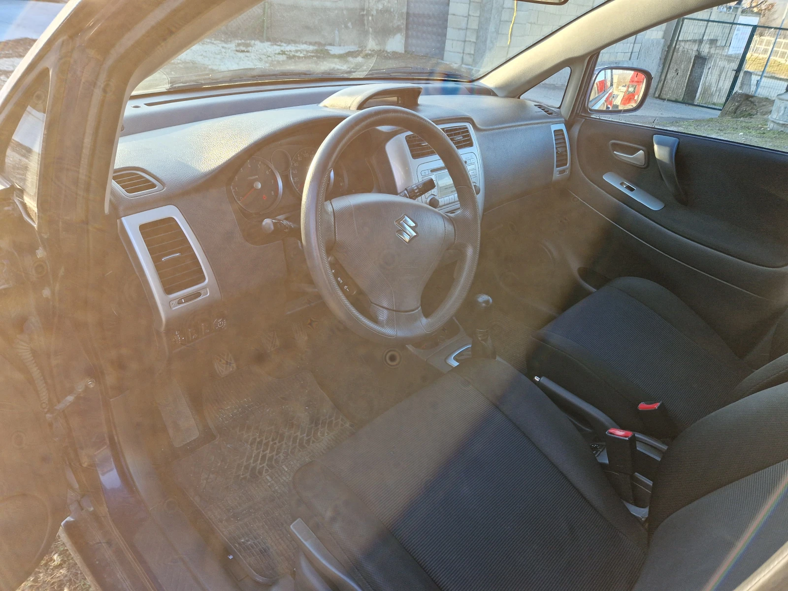 Suzuki Liana 1.6 4x4 ГАЗ.ИНЖ - изображение 6