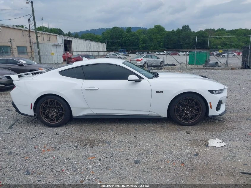 Ford Mustang 2024 FORD MUSTANG GT PREMIUM FASTBACK - изображение 5