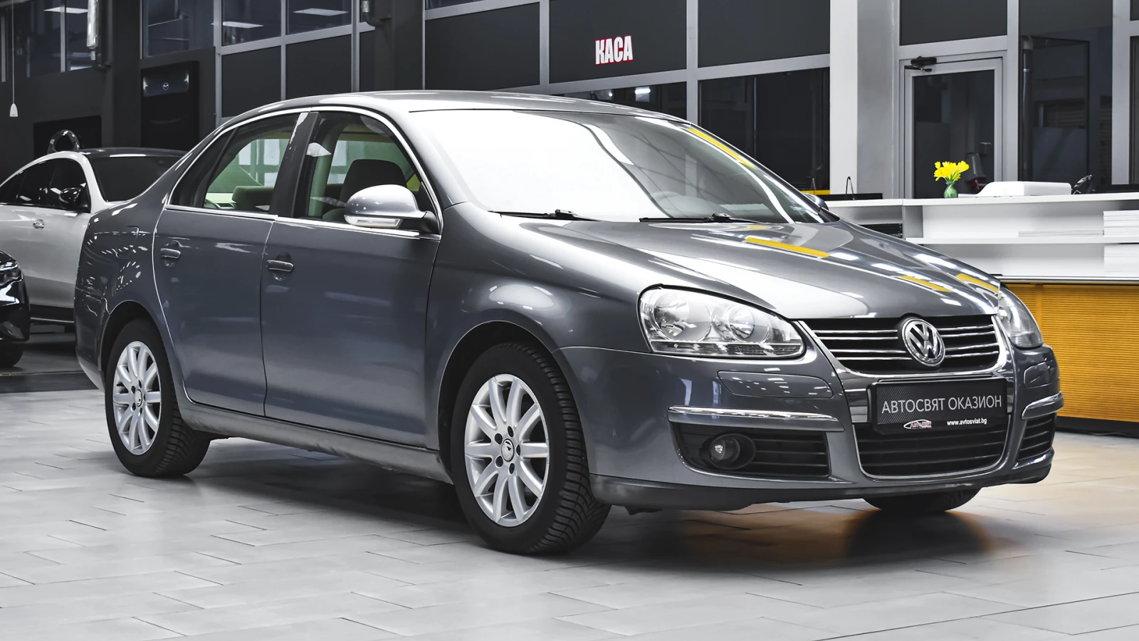VW Jetta V 1.9 TDI DSG - изображение 5