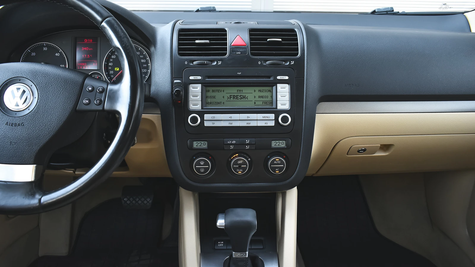 VW Jetta V 1.9 TDI DSG | Mobile.bg   14