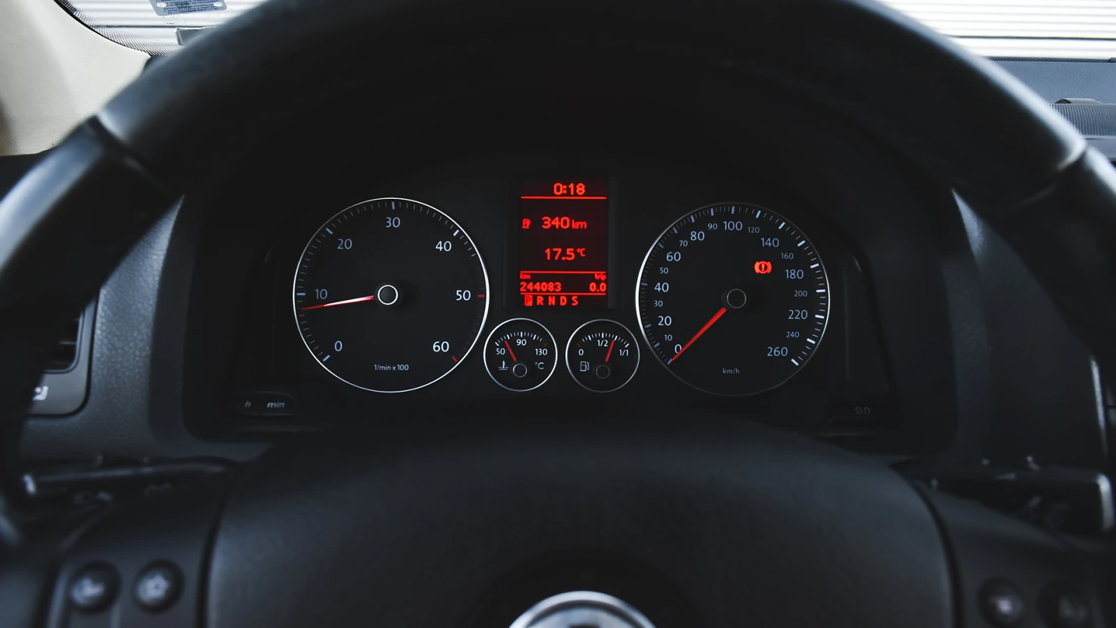 VW Jetta V 1.9 TDI DSG | Mobile.bg   16