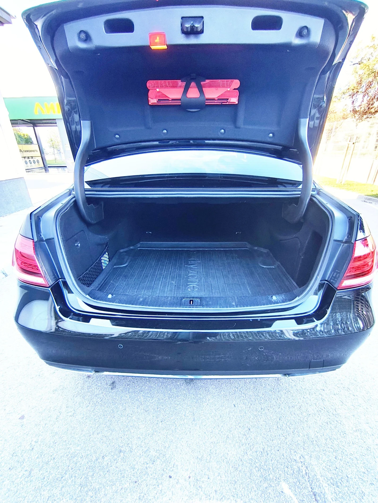 Mercedes-Benz E 350 4Matic панорама обдух подгрев - изображение 3