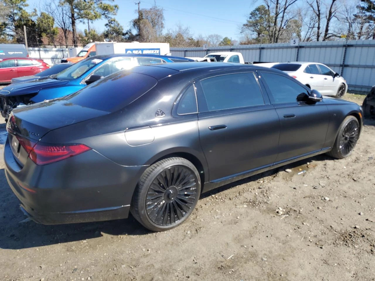 Mercedes-Benz Maybach S680 4M v12 - изображение 3