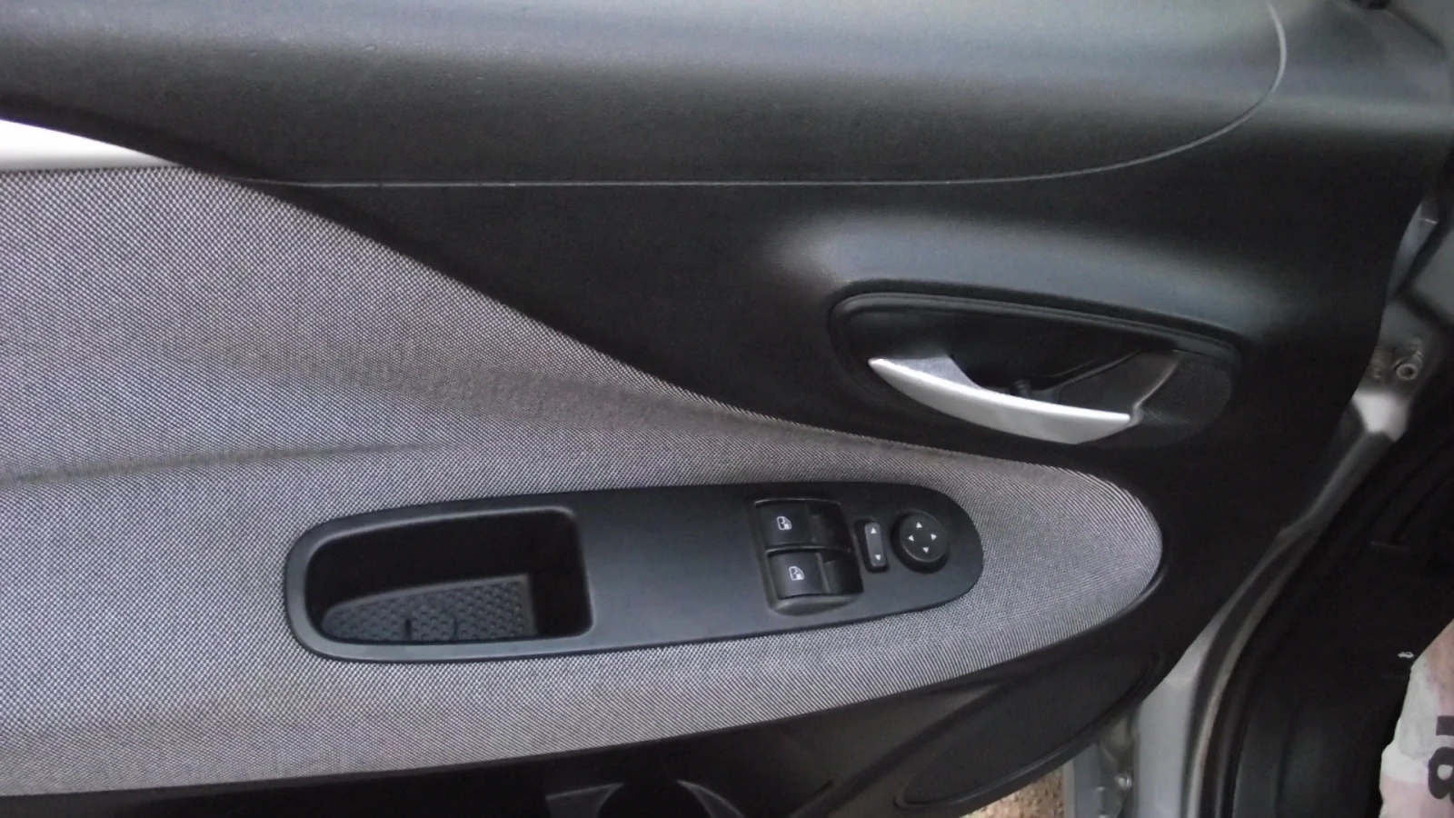 Fiat Punto 1.4.i.82.k.. .5.100 . | Mobile.bg   12