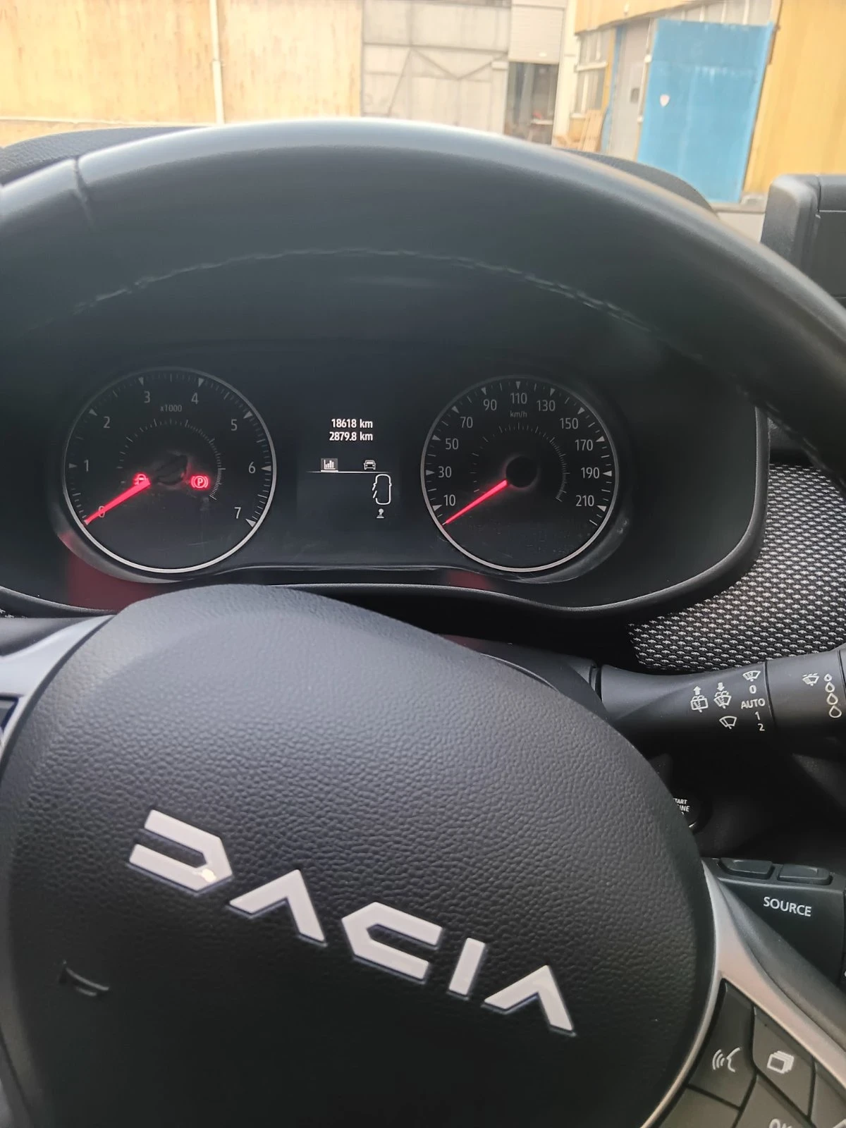 Dacia Jogger Газ Бензин 6+ 1 - изображение 6