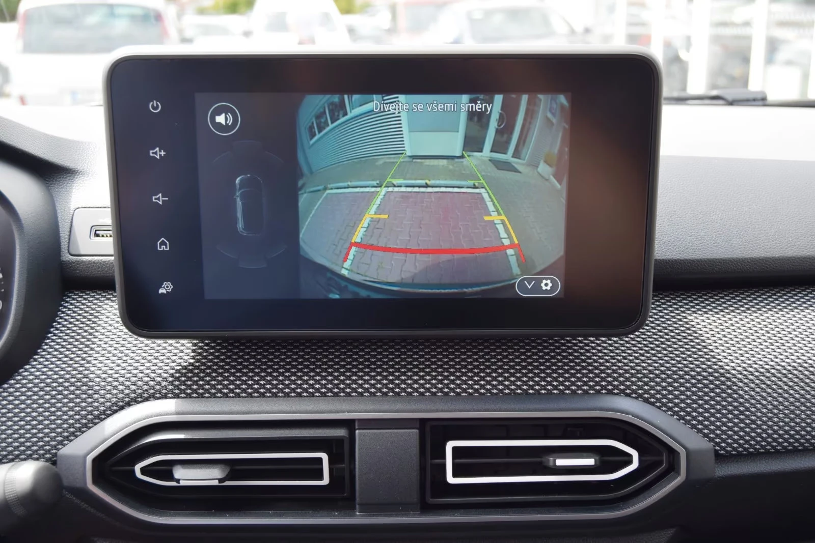 Dacia Jogger НОВ!/EXPRESSION/101HP/CAM/NAVI/LED/CPLAY/ACC/688g - изображение 8