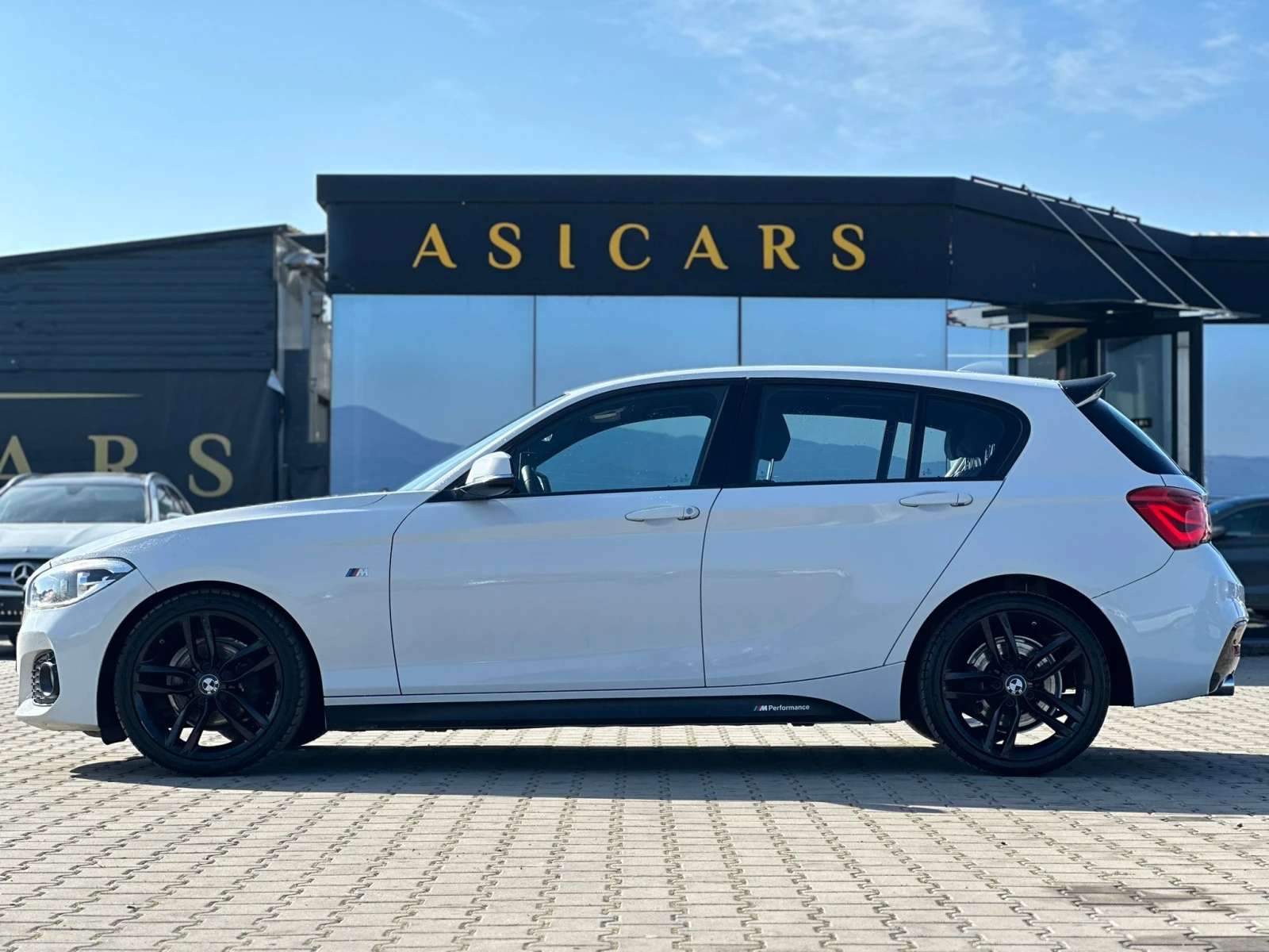 BMW 116 / FULL M-PACK / ALCANTARA / EURO 6 / TOP / - изображение 2