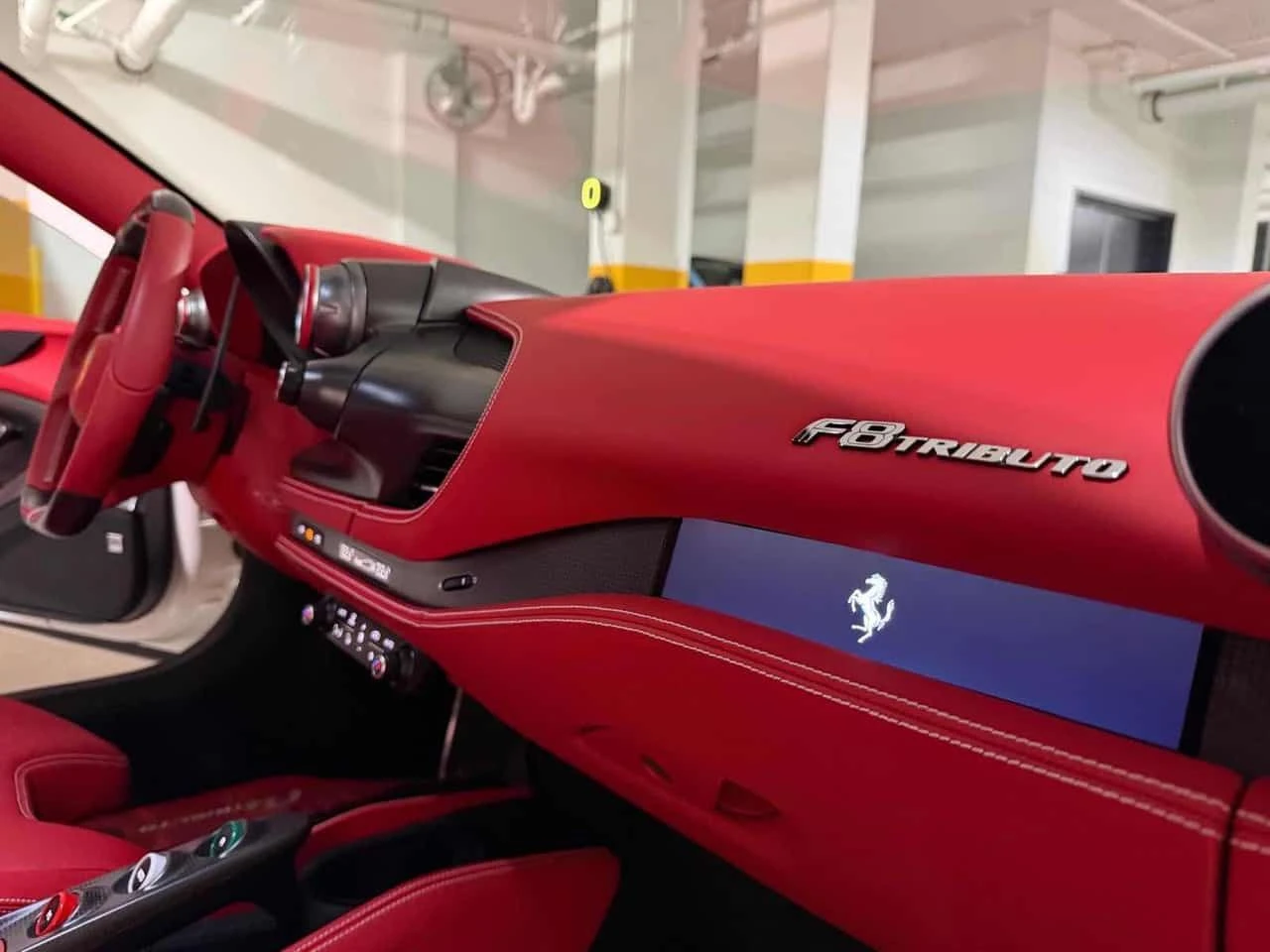 Ferrari F8 * TRIBUTO * CARFAX *  , снимка 9 - Автомобили и джипове - 53816127