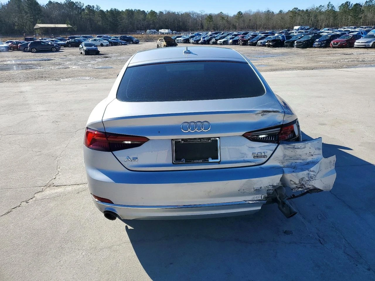 Audi A5 2.0l Premium, снимка 6 - Автомобили и джипове - 53939024