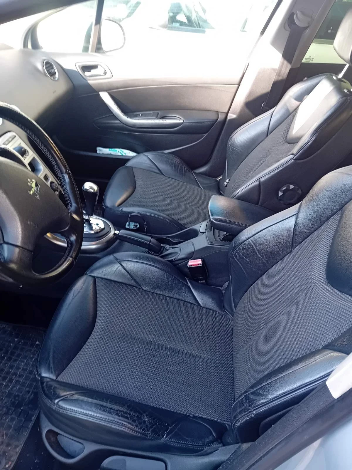 Peugeot 308, снимка 8 - Автомобили и джипове - 54004890