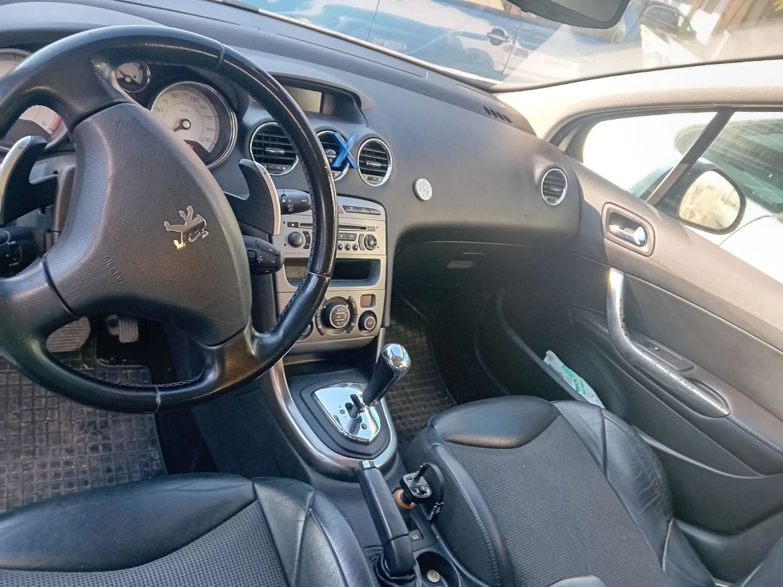 Peugeot 308, снимка 9 - Автомобили и джипове - 54004890