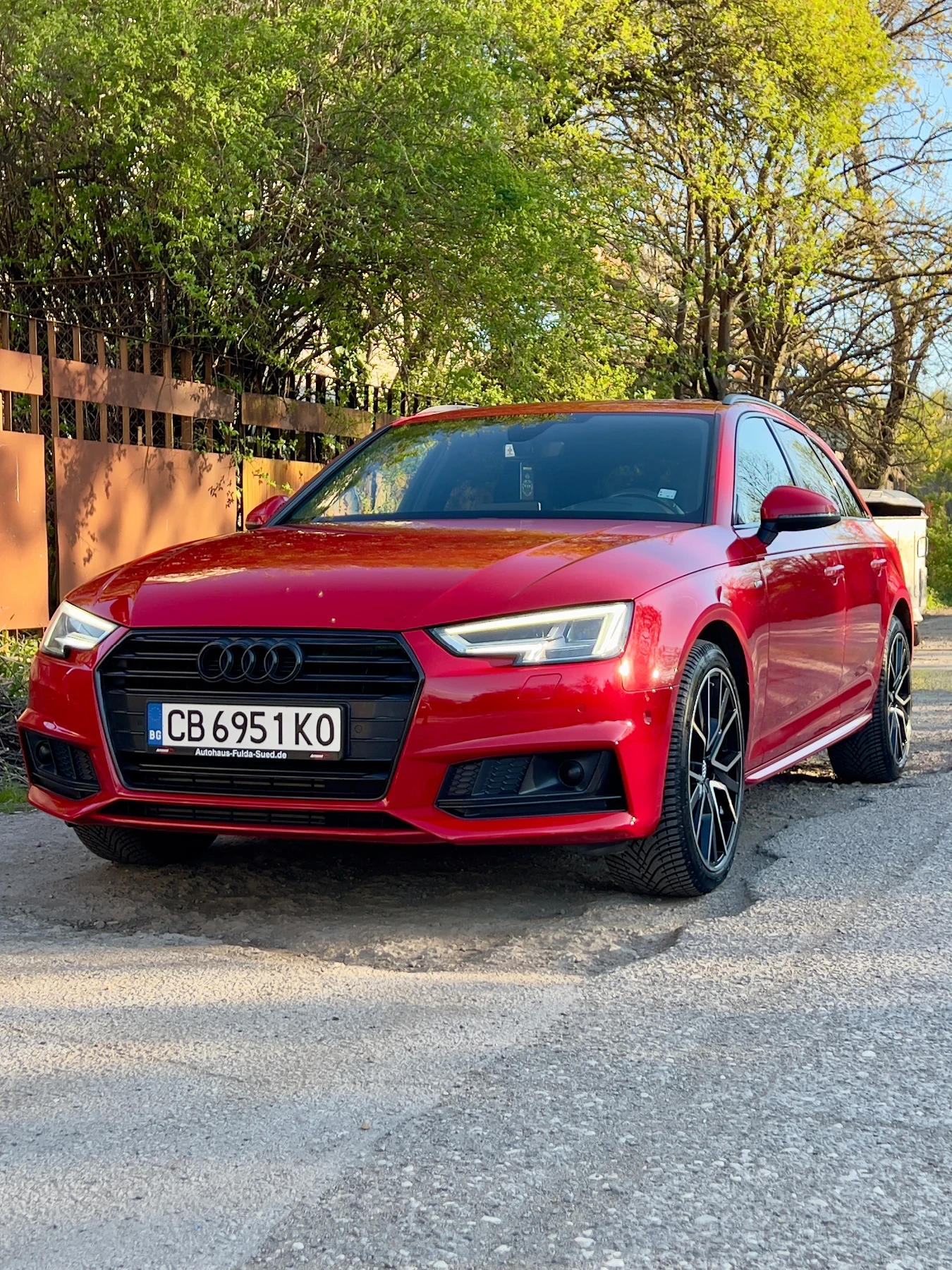 Audi A4 S-LINE / TFSI / 252, снимка 3 - Автомобили и джипове - 54247311