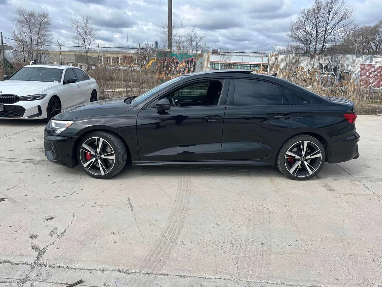 Audi S3 QUATTRO * ГЛАВНО ПРЕДСТАВИТЕЛСТВО НА BMW* , снимка 3 - Автомобили и джипове - 54399383