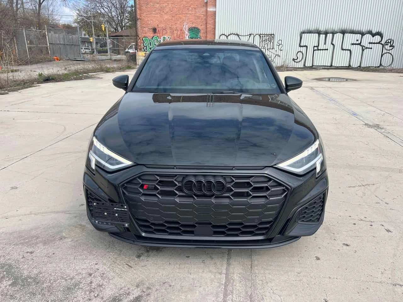 Audi S3 QUATTRO * ГЛАВНО ПРЕДСТАВИТЕЛСТВО НА BMW* , снимка 2 - Автомобили и джипове - 54399383